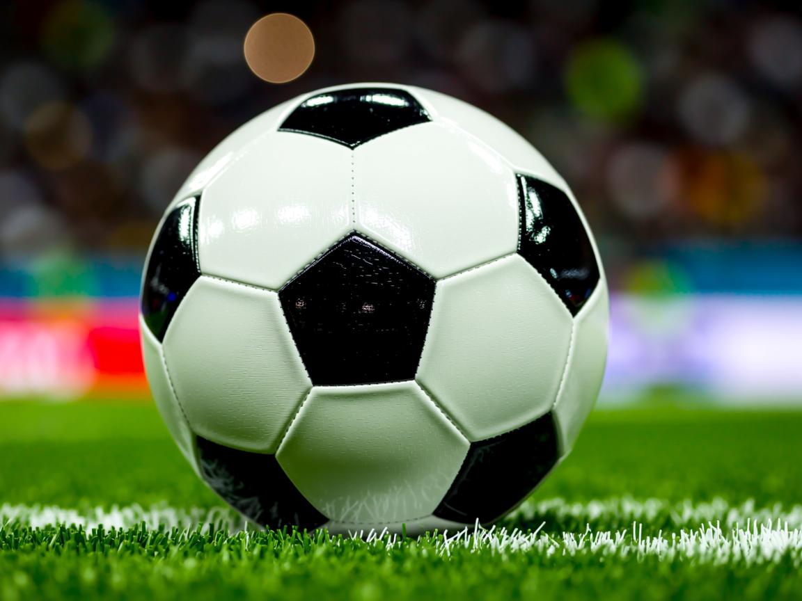 开云体育在线登入-五大联赛是否增加双后腰保护中卫站位结构稳定性，五大联赛最强中场  第2张